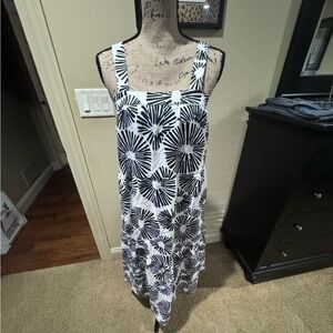 Great used condition loft midi / maxi dress. Sz xs